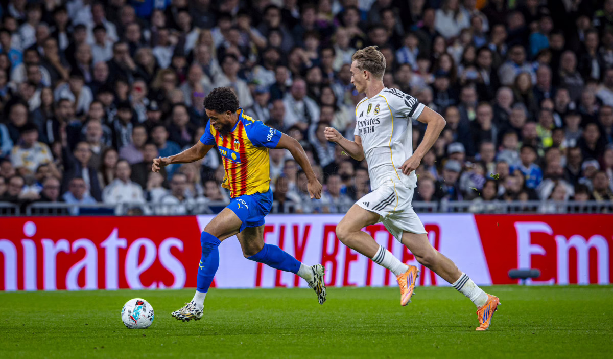 Severa derrota del Valencia CF en el Santiago Bernabéu (4-0)
