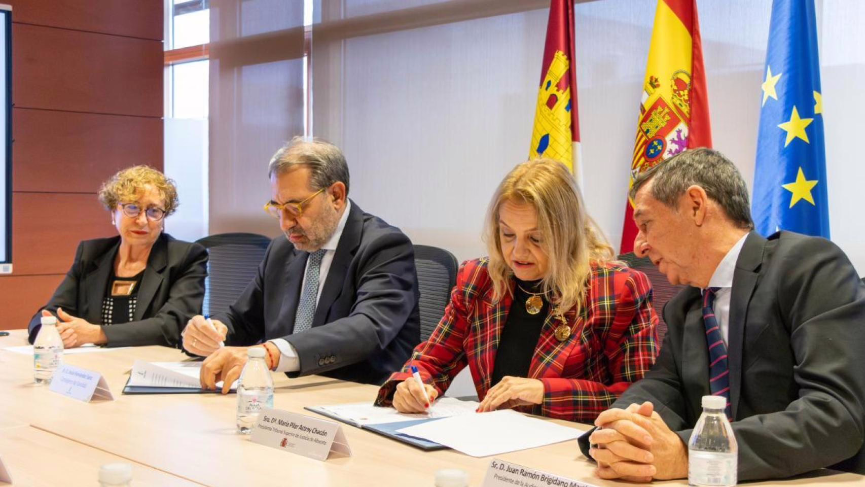 La Junta y el TSJ apoyarán a individuos con trastornos mentales en procesos judiciales o en riesgo de cometer delitos.
