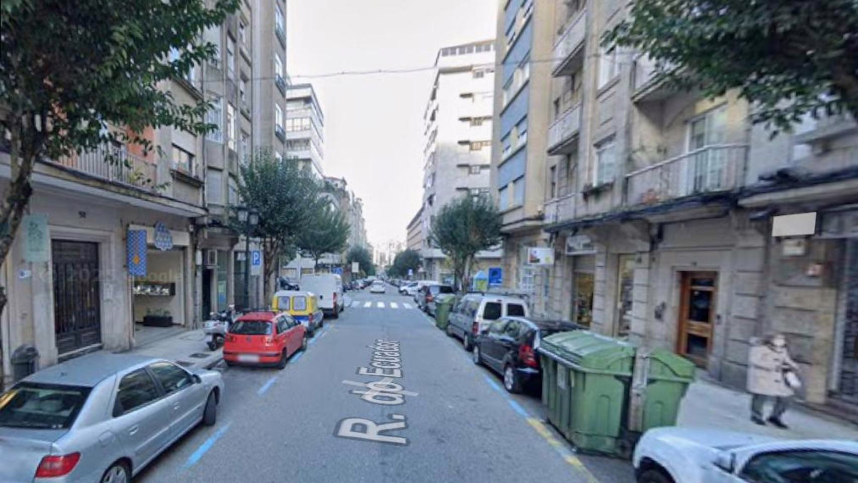 Los servicios de emergencia encuentran a dos personas fallecidas en diferentes apartamentos de Vigo.