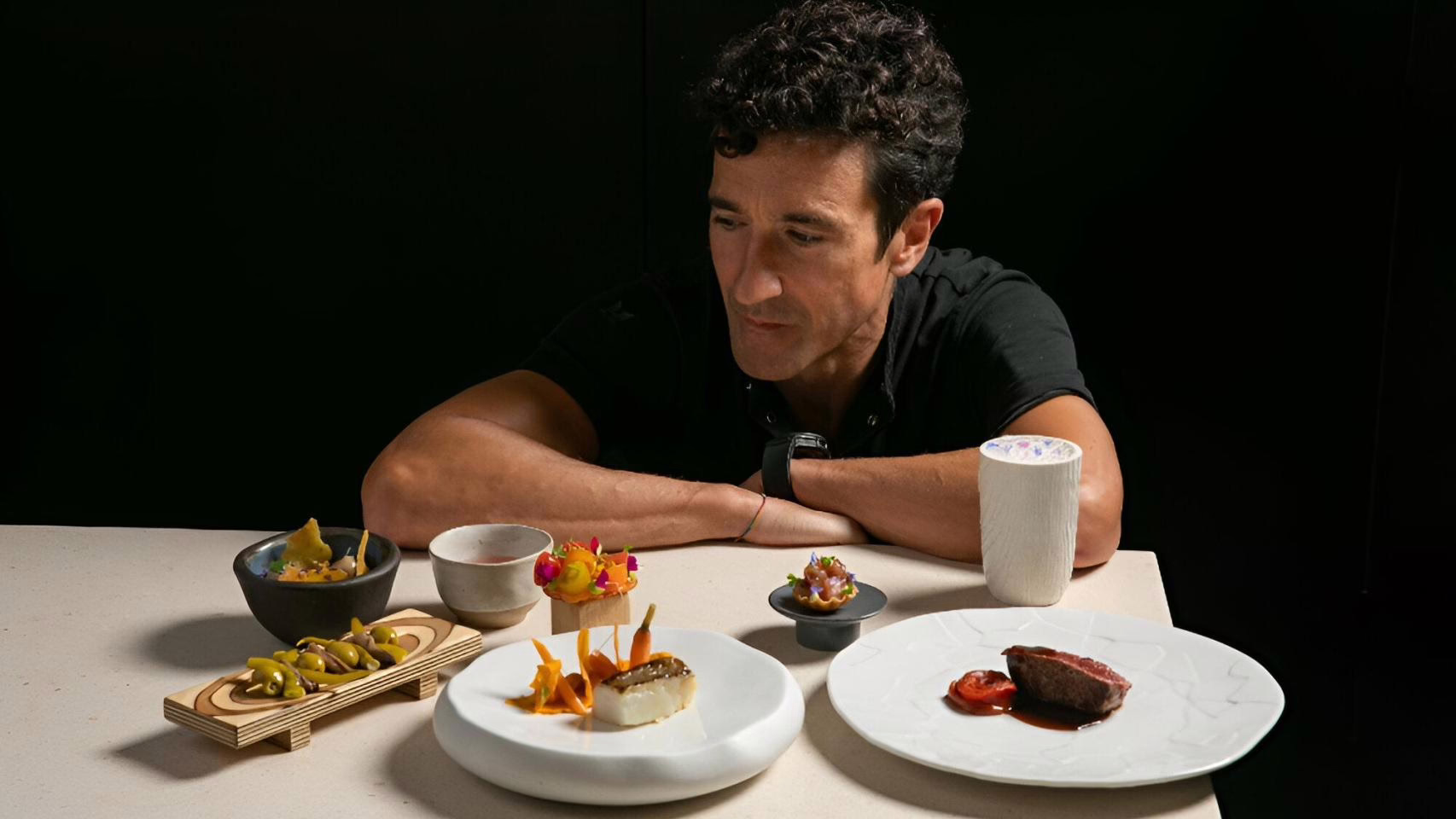 Descubre el menú de Eneko Atxa en el corazón de Bilbao, disponible desde solo 40 €