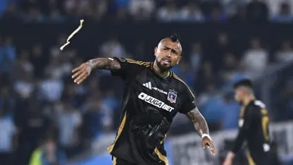 Vidal apuntó contra todos luego del pésimo año de Colo-Colo: "Es una vergüenza" Vidal apuntó contra todos luego del pésimo año de Colo-Colo: "Es una vergüenza"