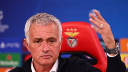 La reacción de Mourinho ante la consulta por un posible regreso a Real Madrid La reacción de Mourinho ante la consulta por un posible regreso a Real Madrid