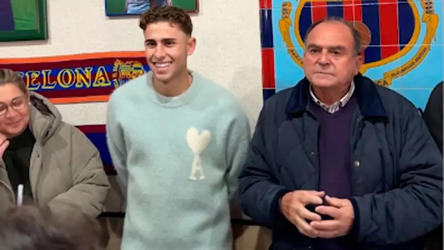 Fermín López inaugura su peña en El Campillo