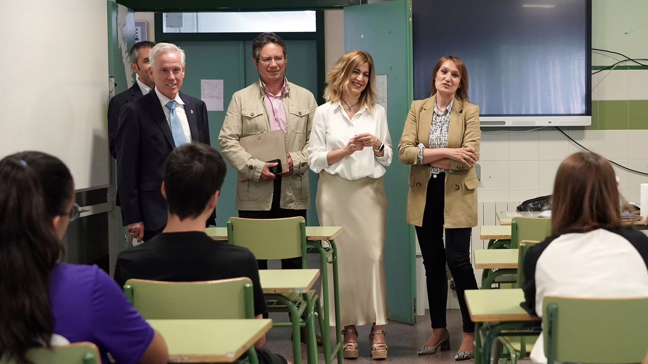 Las instituciones educativas de Castilla y León podrán inscribir nuevos estudiantes en el Programa para la Mejora del Éxito Escolar hasta el 16 de enero.