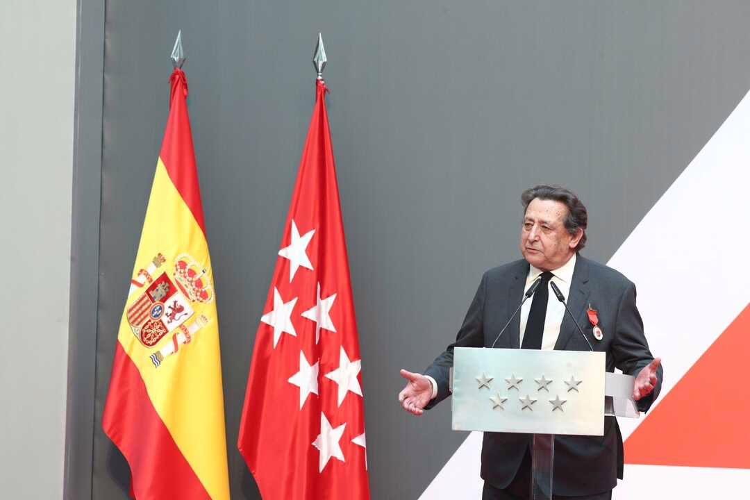 Fallece Alfonso Ussía a los 77 años de edad.