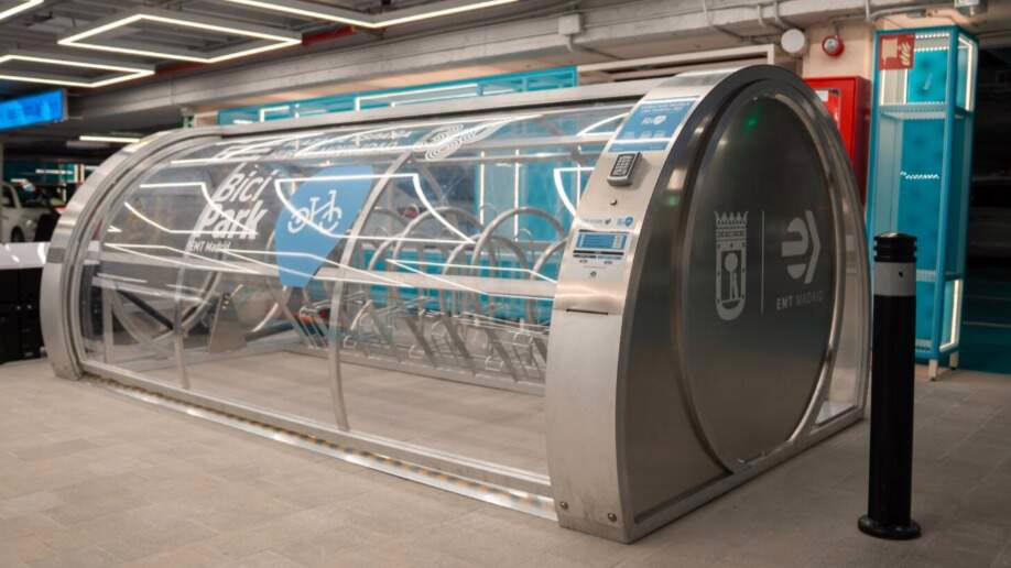 La base de grúas de Colón se convertirá en un importante centro logístico urbano.