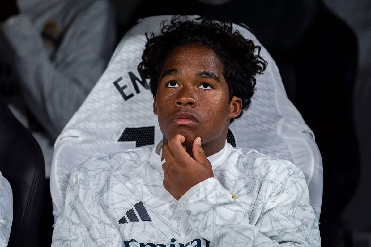Sin oportunidades en el Real Madrid, Endrick es cedido al Lyon.