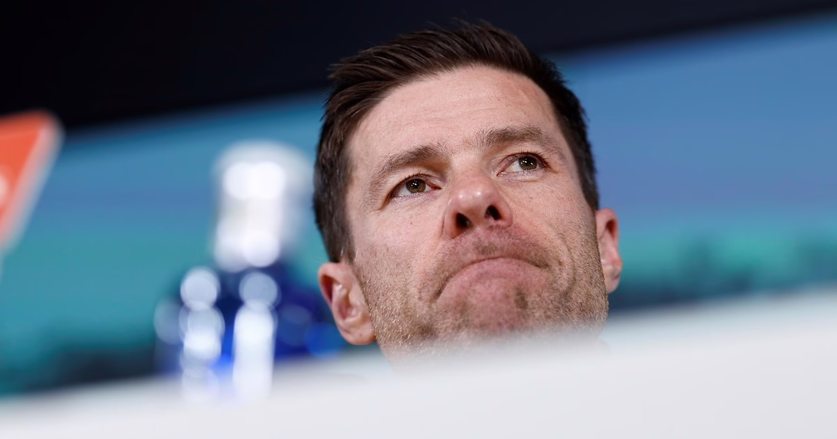 Comentarios de Xabi Alonso ante las especulaciones sobre su posible despido del Real Madrid.