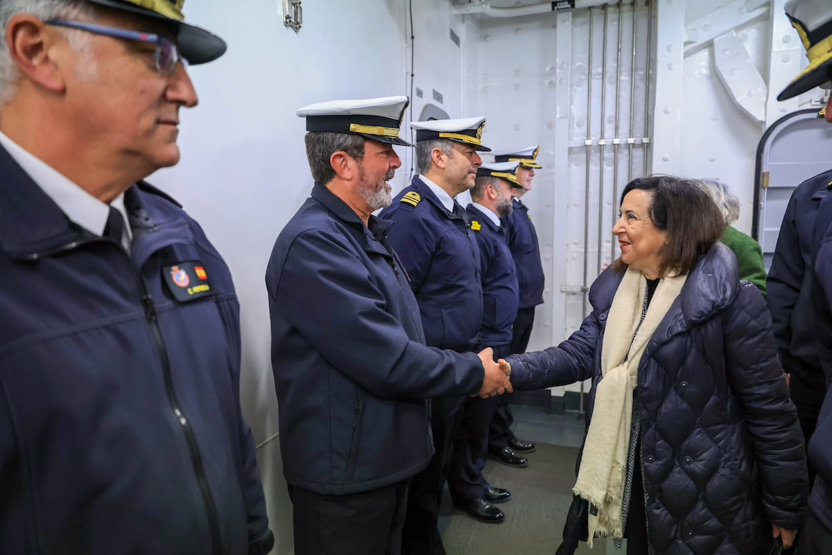 El Gobierno autoriza un gasto militar superior a 2.000 millones al final del año | España