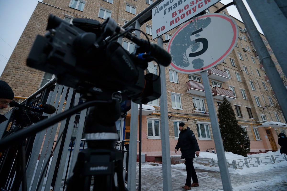 El Kremlin designa a Deutsche Welle como "organización no bienvenida" y advierte sobre posibles sanciones por cualquier relación con el medio | Internacional