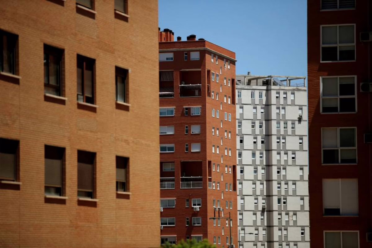 La Comunidad de Madrid ha visto desaparecer cerca de 10.000 viviendas de protección oficial en los seis años recientes | Información de Madrid.