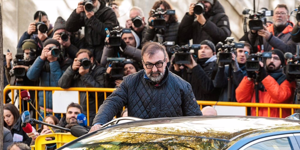 Koldo García solicita que el juez de Madrid que investiga a Leire Díez por cohecho y tráfico de influencias actúe en su contra.
