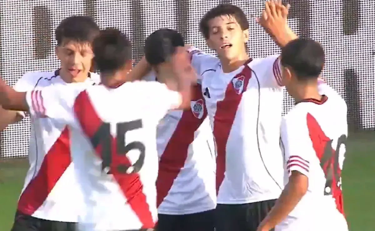 River Plate frente a Atlético de Madrid en directo: seguimiento minuto a minuto de la Messi Cup.
