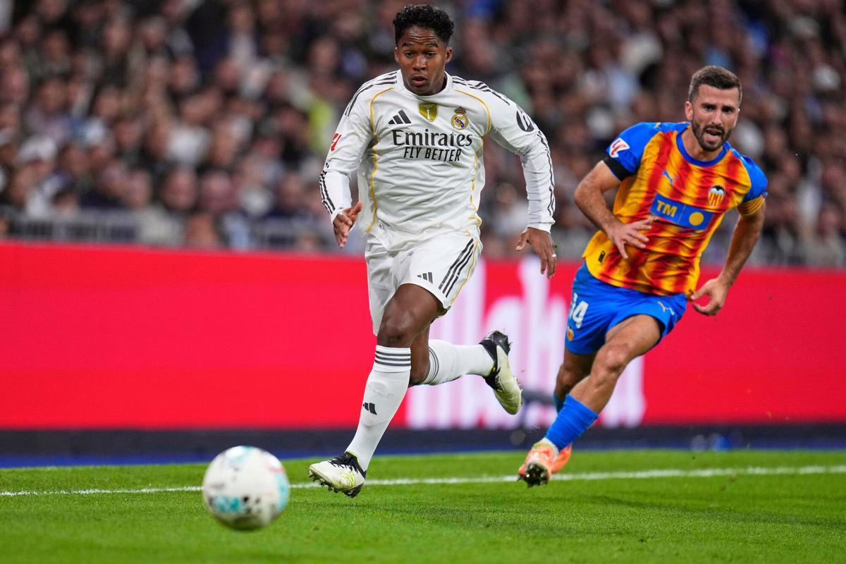 Parada repentina en la transferencia de Endrick del Real Madrid al Lyon.