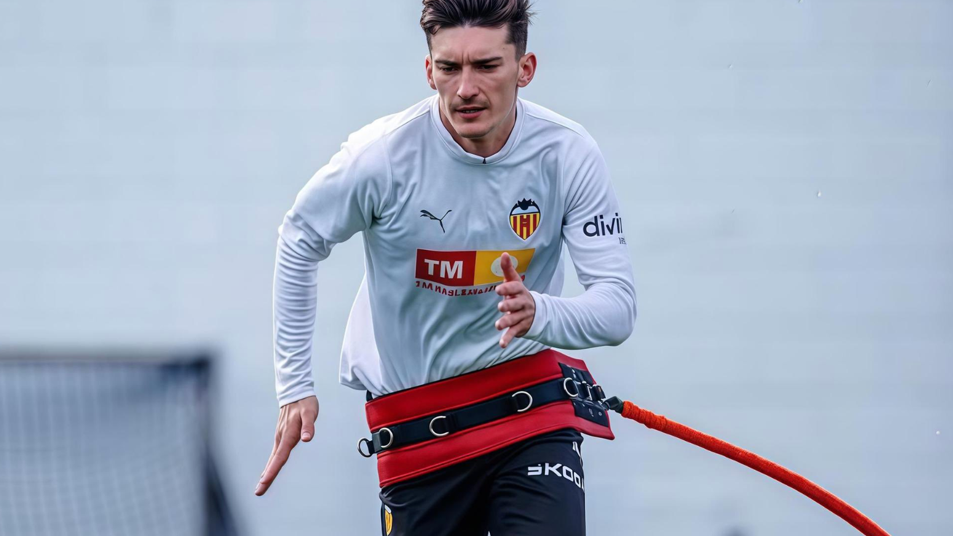 Pepelu, entrenando