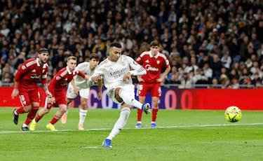 Real Madrid: 67 partidos, 0 títulos