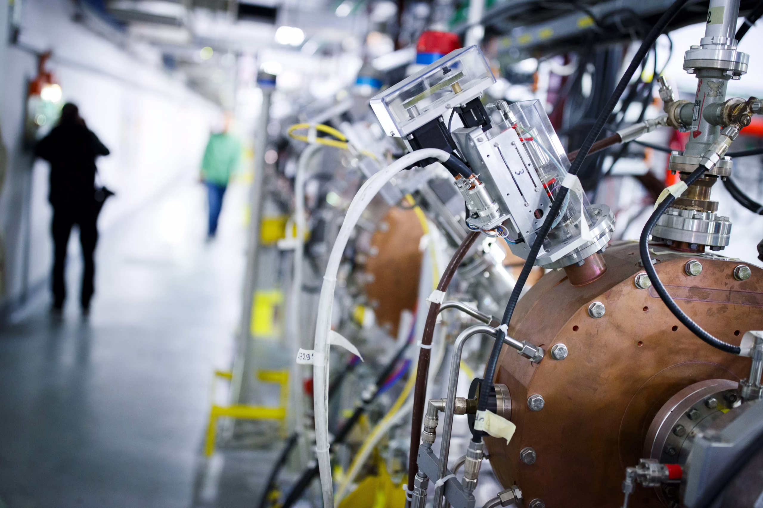 Donantes particulares se comprometen a financiar 860 millones de euros para el próximo colisionador del CERN.