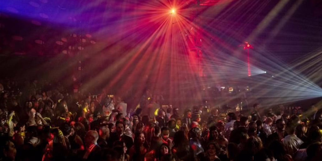 El entretenimiento nocturno en Madrid estima generar 40 millones de euros en Nochevieja.