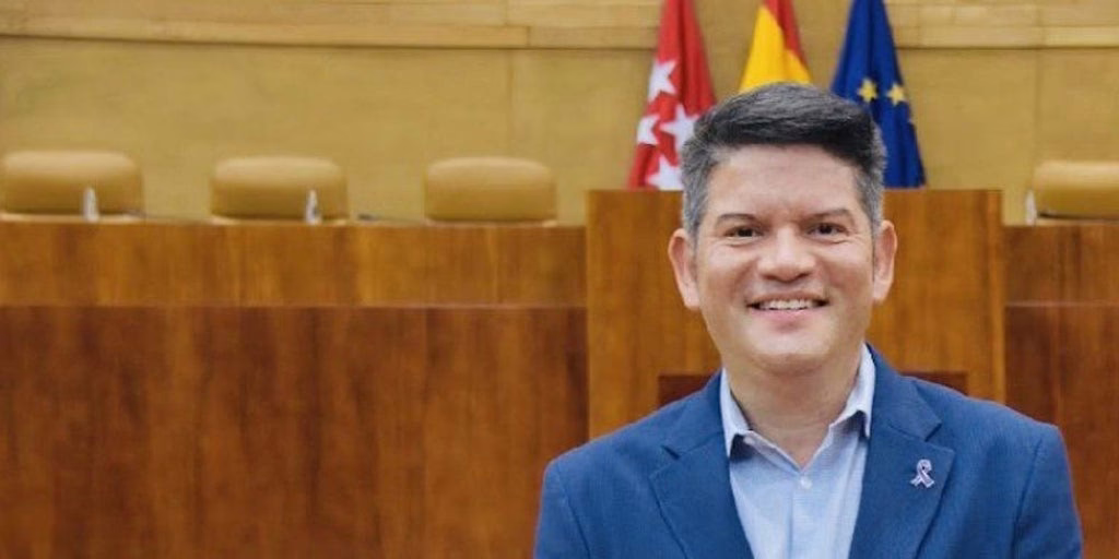 La aprobación de los Presupuestos regionales de Madrid se suspende tras el desmayo de un legislador del PSOE.