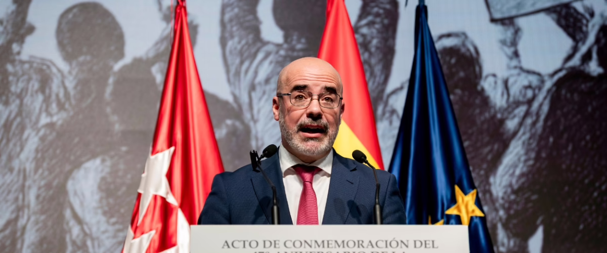 El comunicado del delegado del Gobierno en Madrid a Peinado después de su exoneración: "Deberán pedir disculpas".
