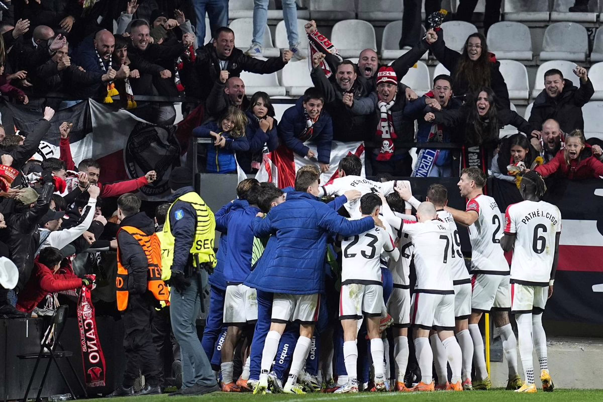 El Rayo se refuerza en Vallecas para asegurar su lugar en el 'top 8' de la Conference.