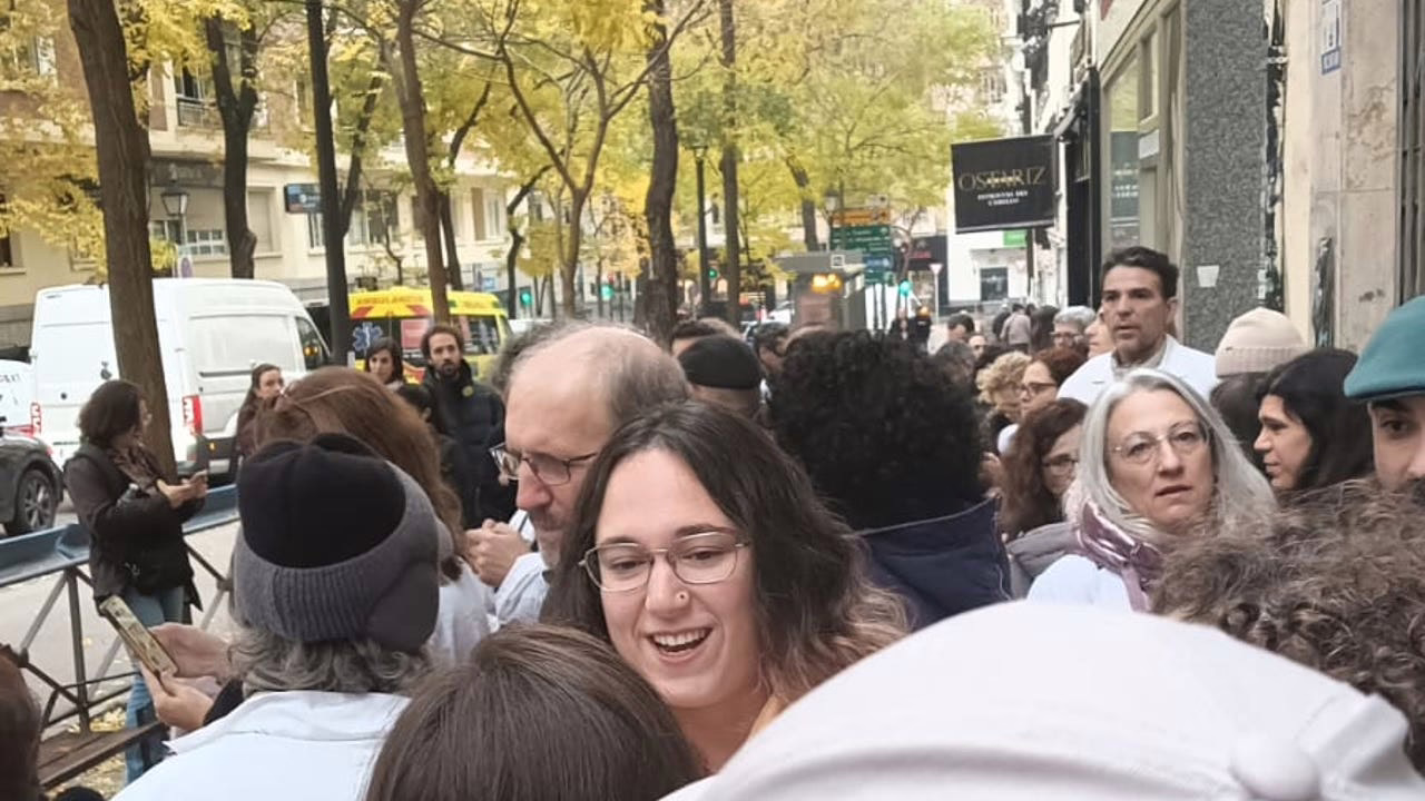La huelga médica en Madrid desafía a Mónica García.