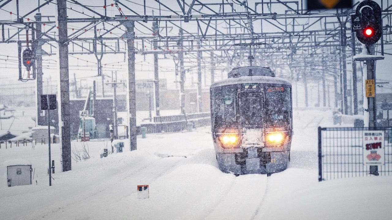 Descubre el tren de Madrid que te transporta a un valle encantado.