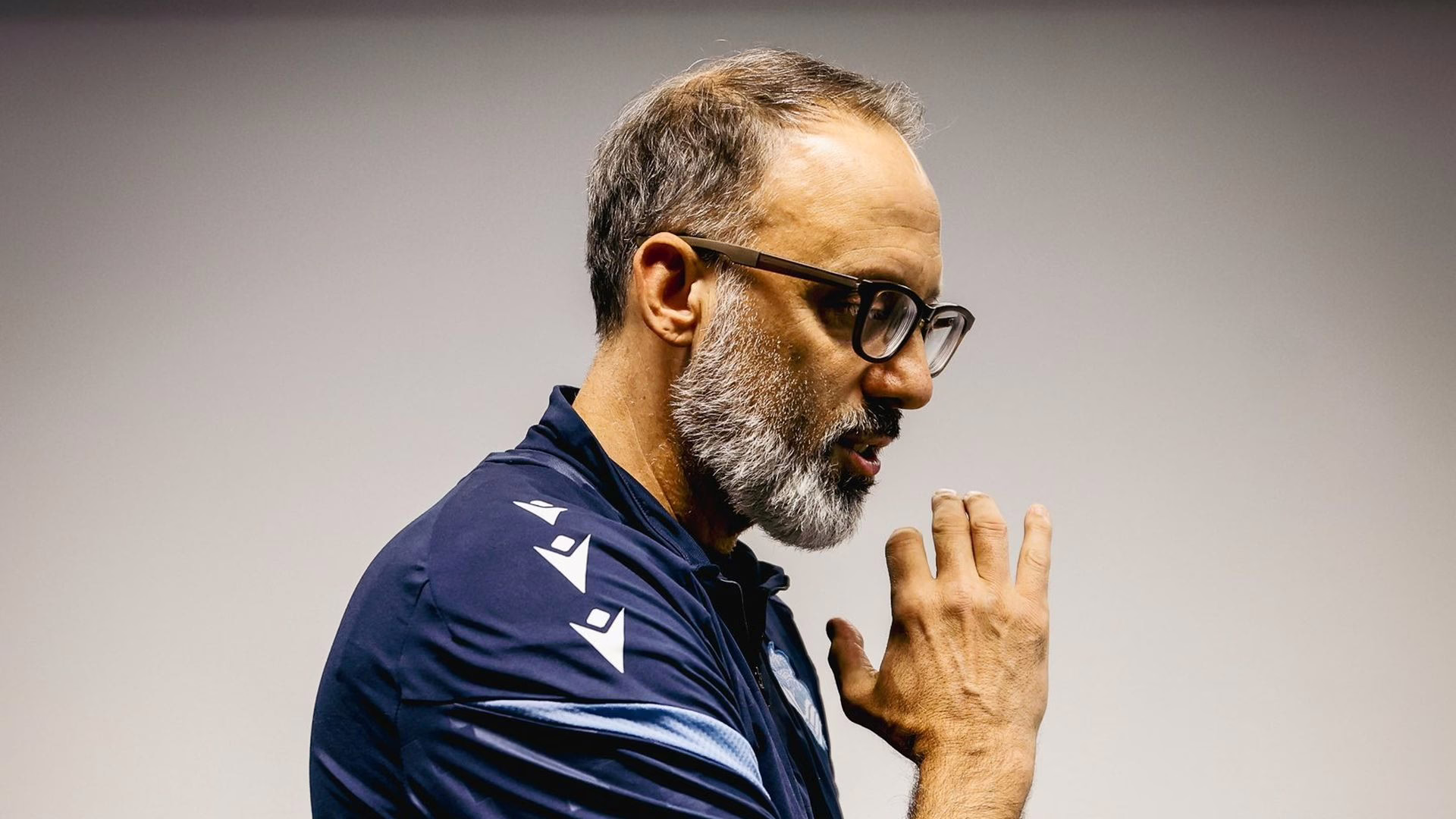 Las decisiones iniciales de Pellegrino Matarazzo en el ámbito del mercado.