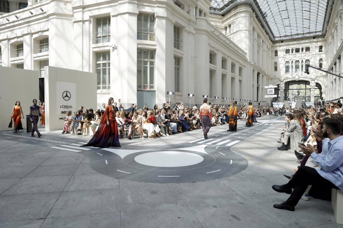 Mercedes-Benz Fashion Week Madrid añade un quinto día de pasarelas.