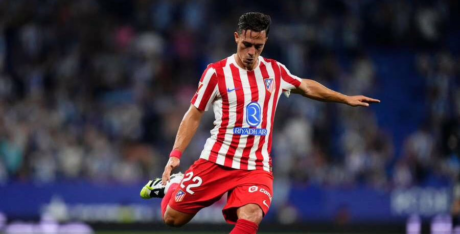 El Atlético de Madrid está evaluando propuestas por Raspadori.