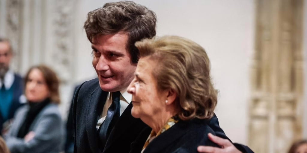 Madrid rinde homenaje a Alfonso Ussía en su despedida.
