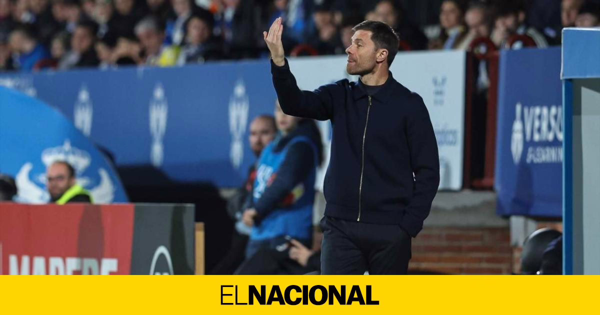 Xabi Alonso solicita al Real Madrid que lo transfiera o lo libere, ya que se ha convertido en un inconveniente.