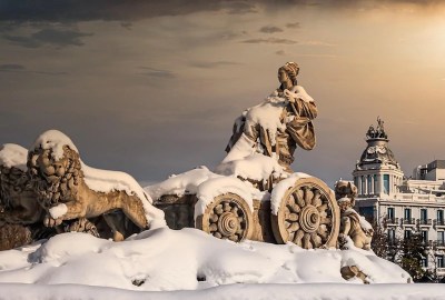 Felices Fiestas de Invierno 2025-2026 | Fuente de Cibeles con nieve | Foto: Carlos Ramón Bonilla @ Pixabay Felices Fiestas de Invierno 2025-2026 | Fuente de Cibeles con nieve | Foto: Carlos Ramón Bonilla @ Pixabay