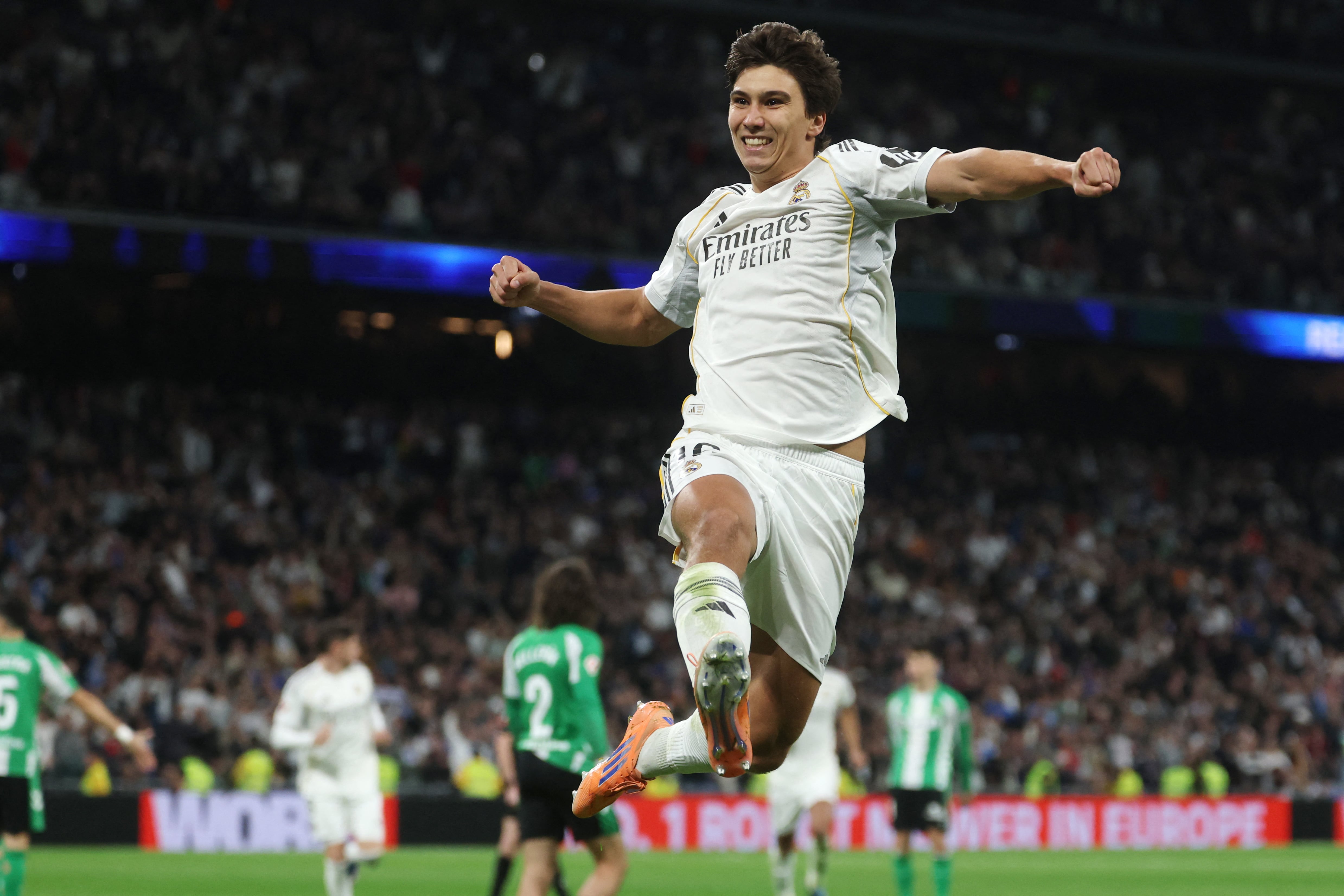 El delantero Gonzalo Garcia fue el hombre del día en la goleada del Real Madrid ante el Betis por la Liga Española.