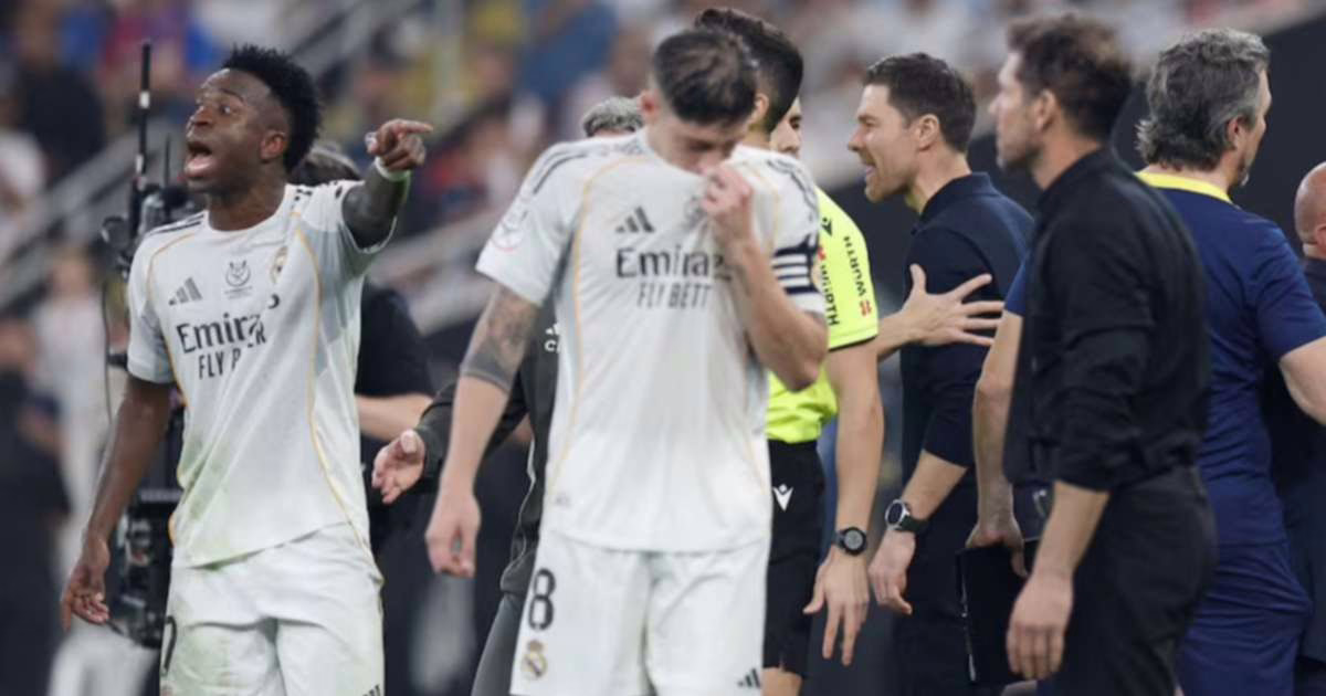 Xabi Alonso criticó a Simeone por su enfrentamiento con Vinicius.