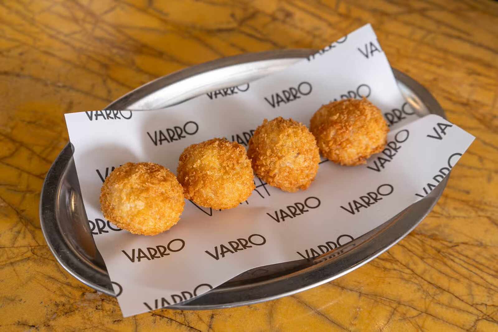 Plato de Varra