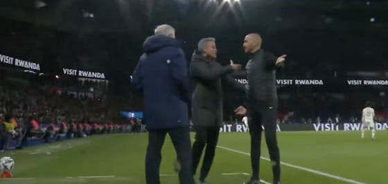 Imagen del artículo:☕️🥐 FC Ptit Dej: Enrique pierde la calma 🤣, estadística incómoda para el Real 🥶