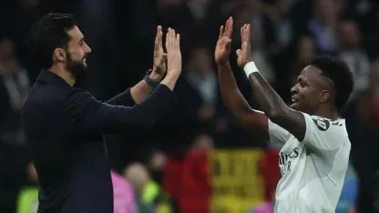 Vinicius cambió silbidos por aplausos con un golazo y tuvo un gran gesto con Arbeloa