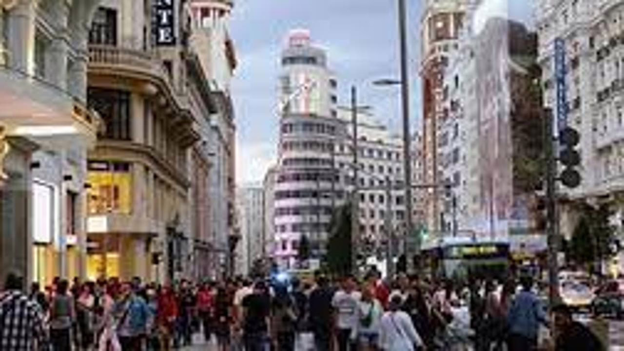 Las opiniones de los madrileños sobre sus barrios y los servicios municipales.