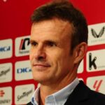 Jon Uriarte, presidente del Athletic Club, en la rueda de prensa en San Mamés donde anunció la fecha de las elecciones presidenciales para el 8 de mayo de 2026