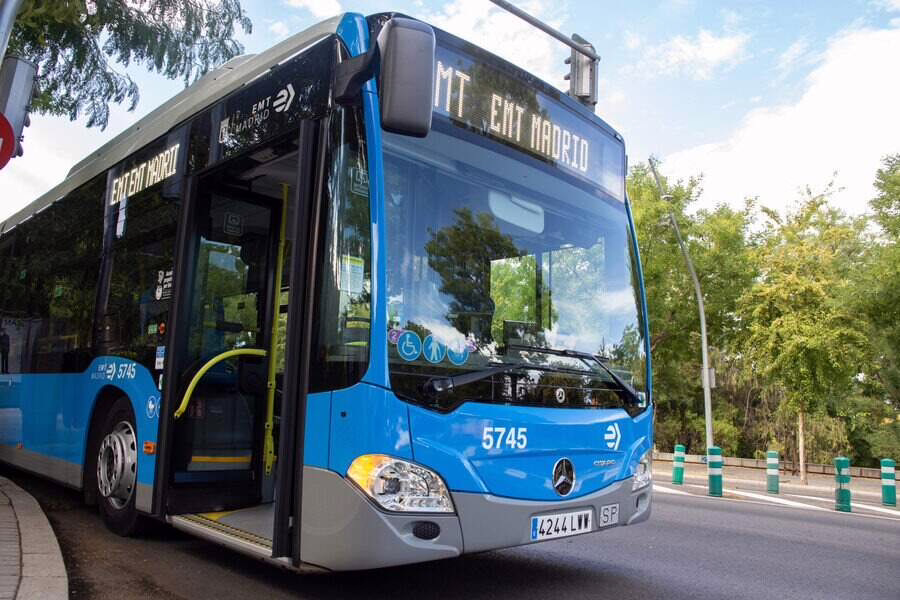 El alcalde de Alcorcón pedirá al Ayuntamiento de Madrid que elimine las limitaciones de circulación de cinco rutas de autobuses interurbanos hacia Príncipe Pío.