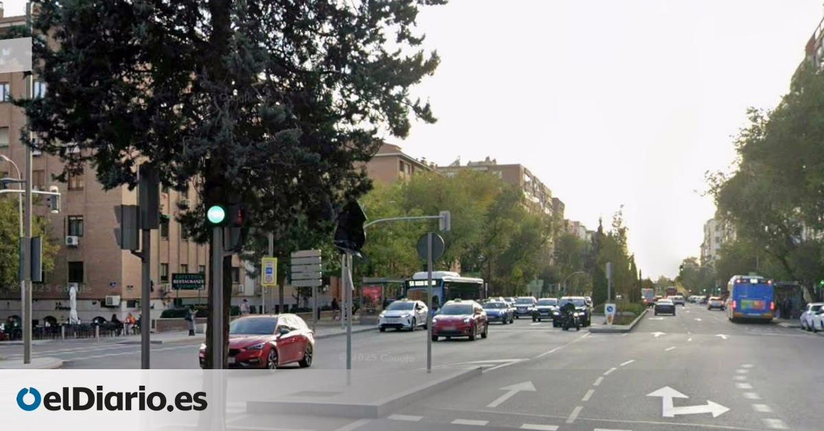 Fallece un motociclista de 62 años tras colisionar con un automóvil en la calle Doctor Esquerdo, en el distrito de Retiro.