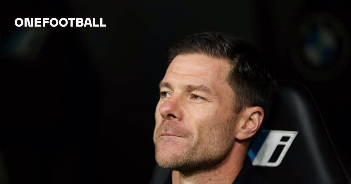 Xabi Alonso podría cambiar el Bernabéu por el banquillo del Liverpool.