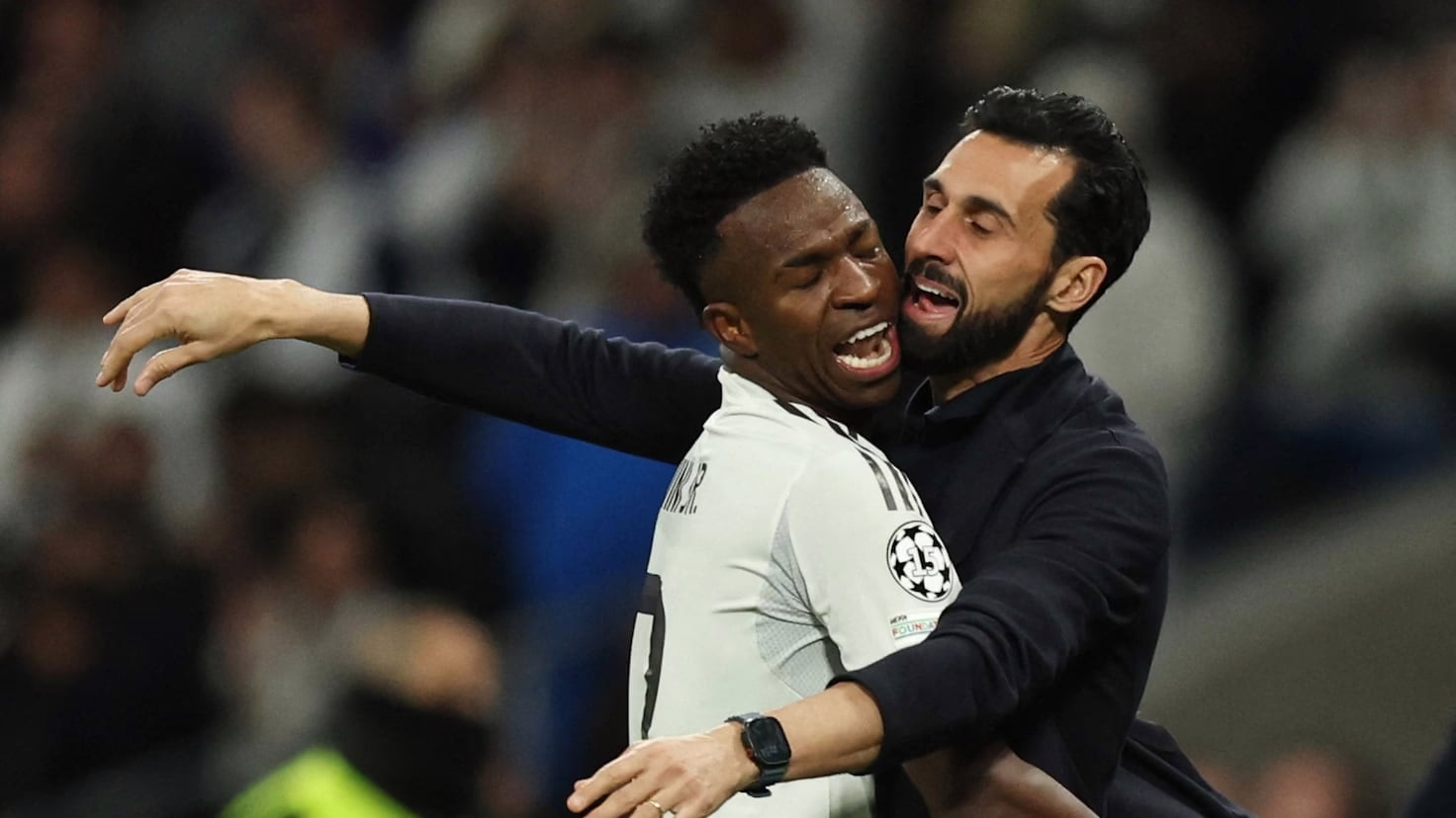 ¿Podría Álvaro Arbeloa ser la respuesta ideal para entrenar al Real Madrid? Únete al debate en AS: ¡comparte tu opinión y participa!