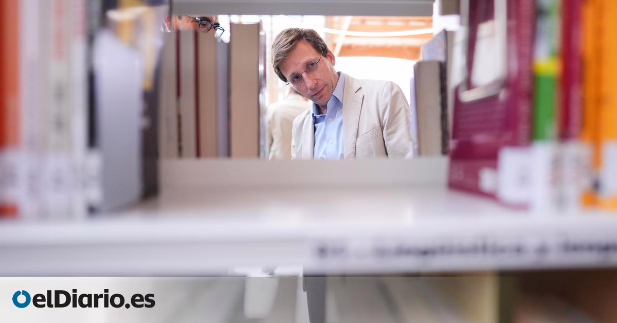 Almeida únicamente construye bibliotecas en centros culturales y ignora las peticiones de los vecinos que las solicitaban: "No están cumpliendo su propósito."