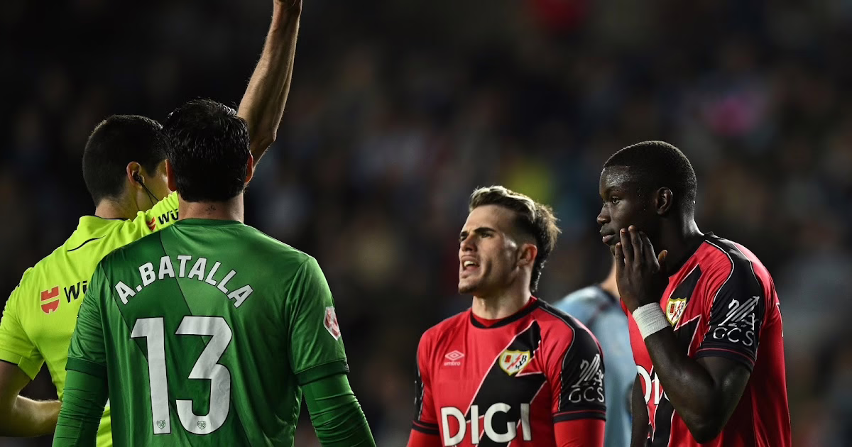 "Un pequeño penalti influye en el resultado del encuentro" ~ Celta de Vigo Moi Celeste