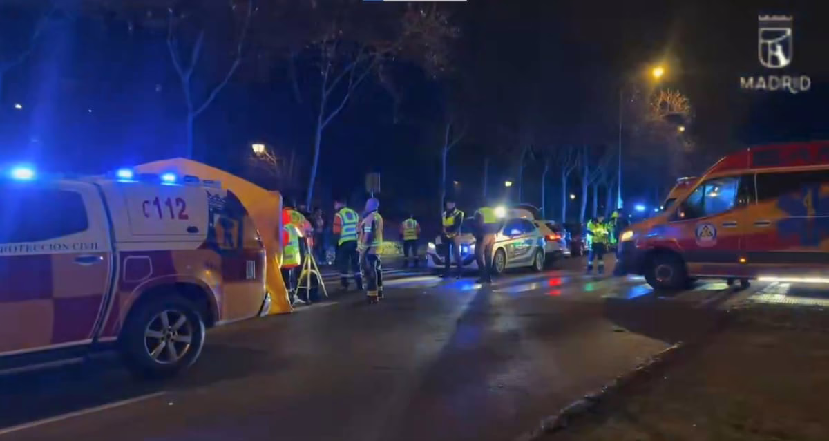 Hombre de 60 años en estado grave tras ser chocado por un taxi en Madrid | Actualidad de Madrid