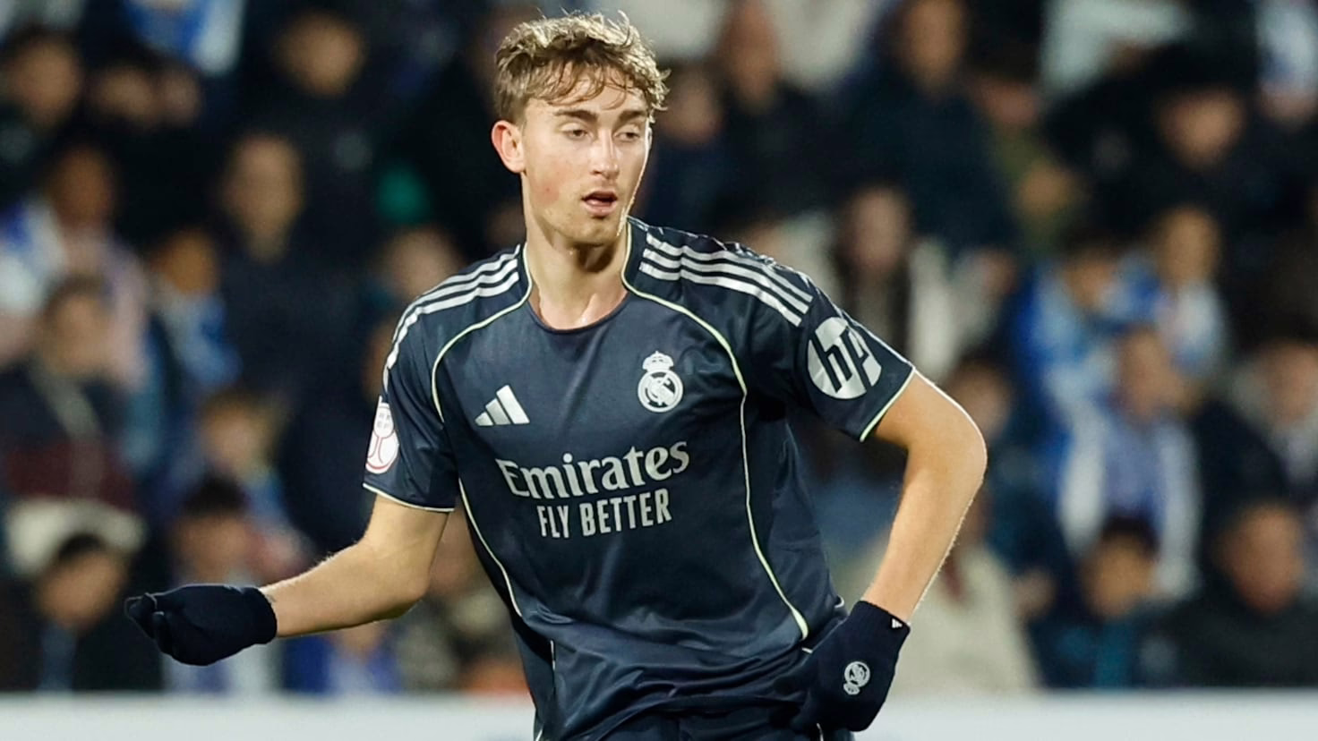 Huijsen no participa en el entrenamiento del equipo antes del encuentro contra el Betis.