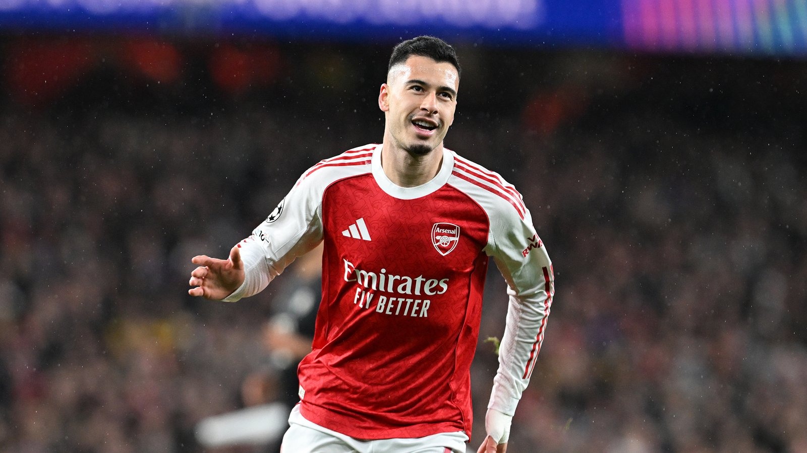El Arsenal ofrece a dos cracks para fichar a Julián Álvarez