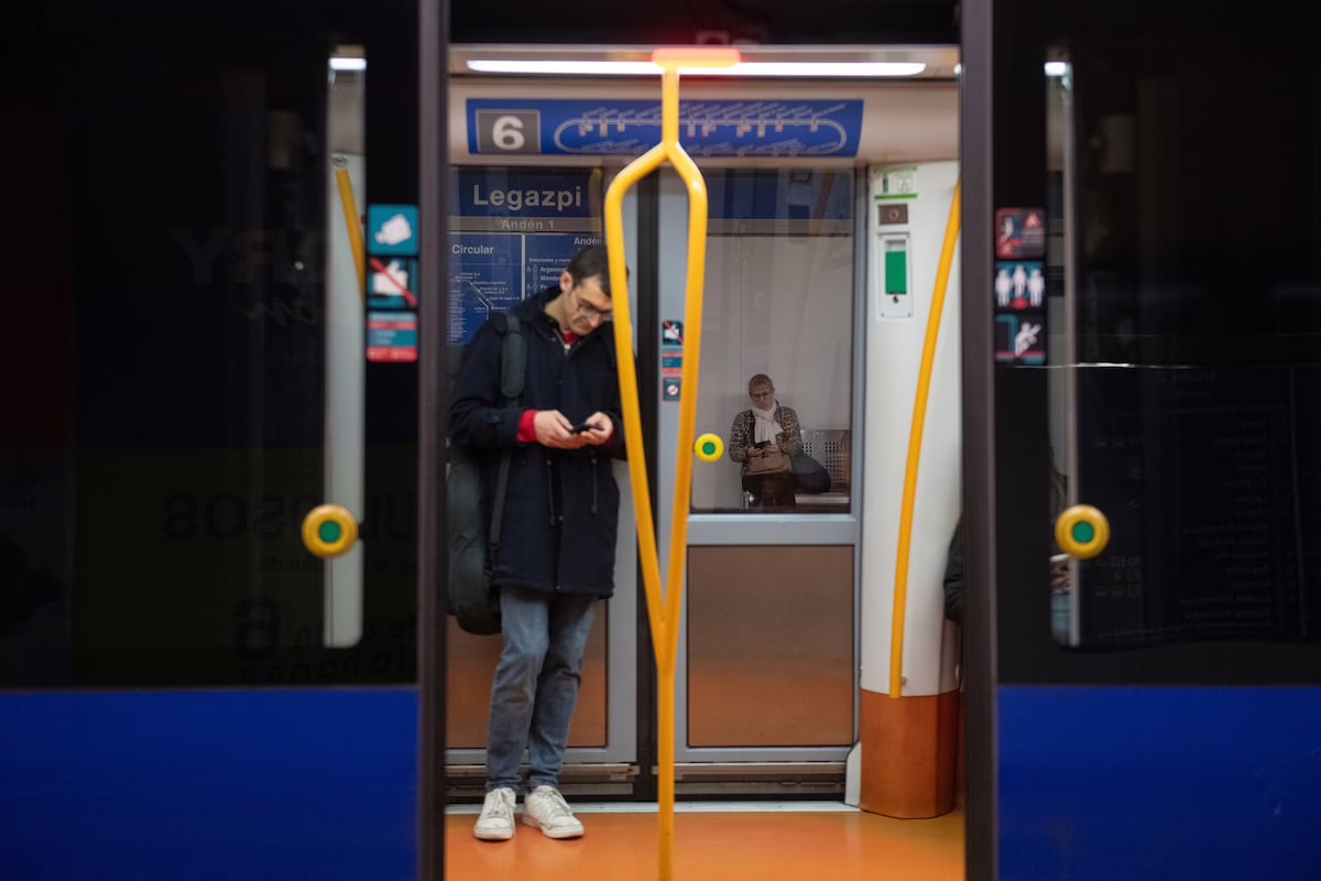 La Línea 6 del Metro de Madrid (Circular) finalizará su servicio a las 23:00 horas de domingo a jueves | Actualidad de Madrid